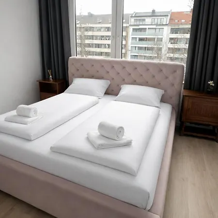 3 Bedroom Near Messe